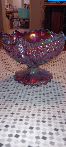 Fenton ruby red glass - fenton, carnival