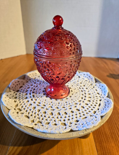 Vintage avon ruby - ruby, red