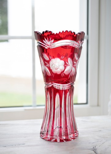 Ruby red cranberry cut - cut, to