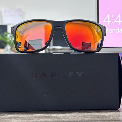 Oakley holbrook oo9102 matte - oakley,