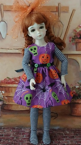 New dress hair bow sleeve - new,