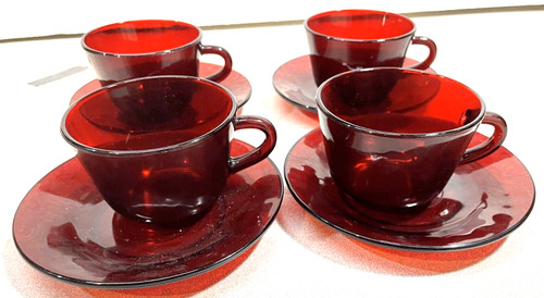 Four royal ruby - ruby, red