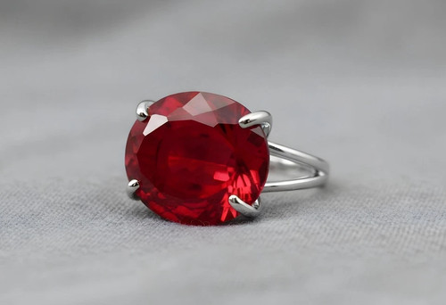 Natural certified red - certified, 5+ct