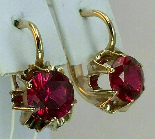 Round cut natural ruby - 3.00,